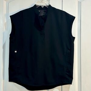 Figs Black Scrub Top